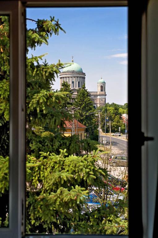 Szent Kristof Panzio Hotell Esztergom Rom bilde
